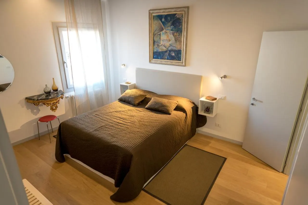 Apartamento Specchieri Venecia 0*,  Italia